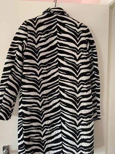 Structured coat