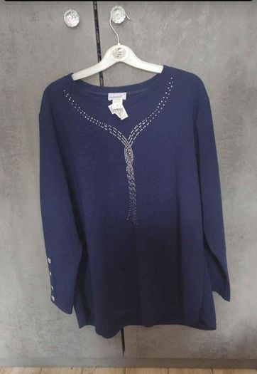 woman's top.    New size 16/18