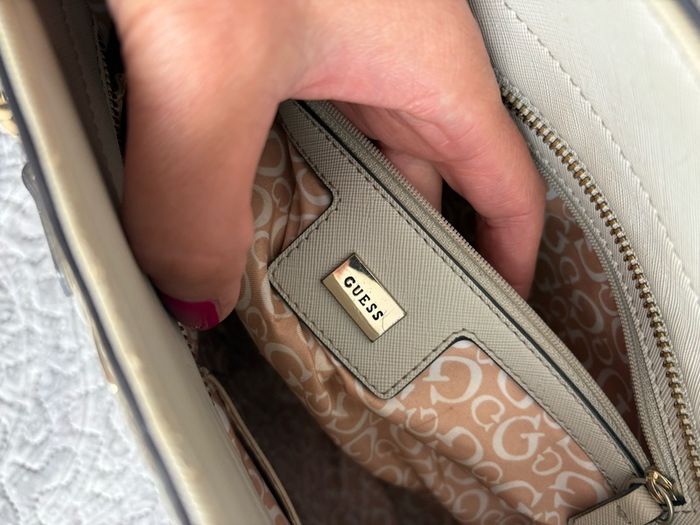 Guess bag