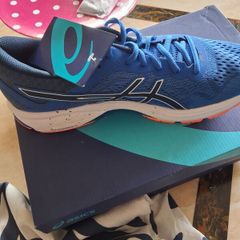 runners asics