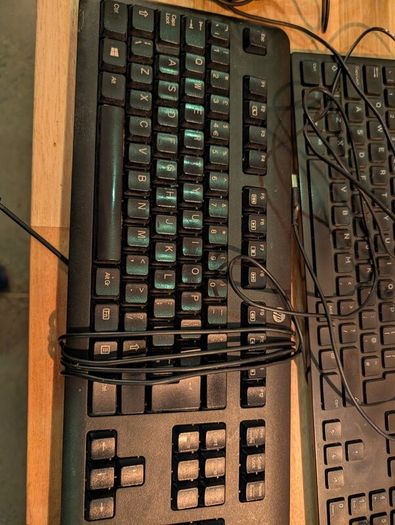 Keyboards, headset, webcams and docking station