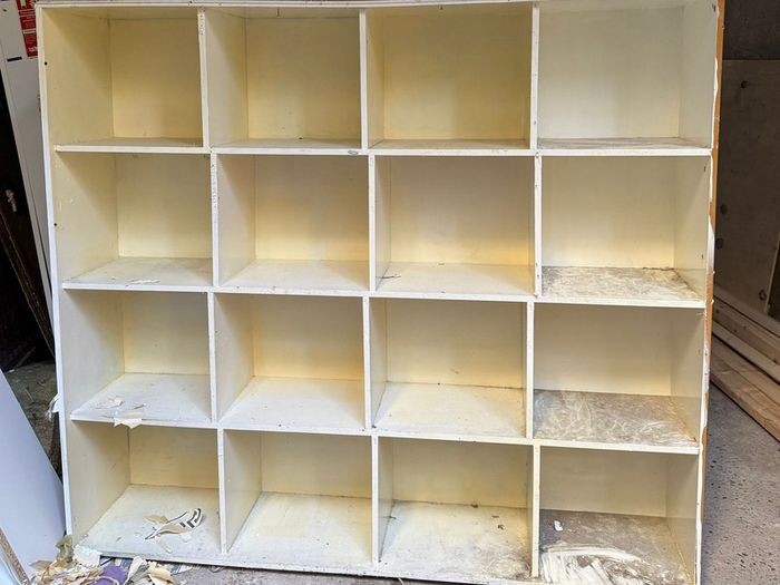 Used Shop Fitting