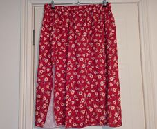 Gorgeous floral midi skirt with side slit