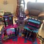 Monster High Playset Haunted High School Image 6