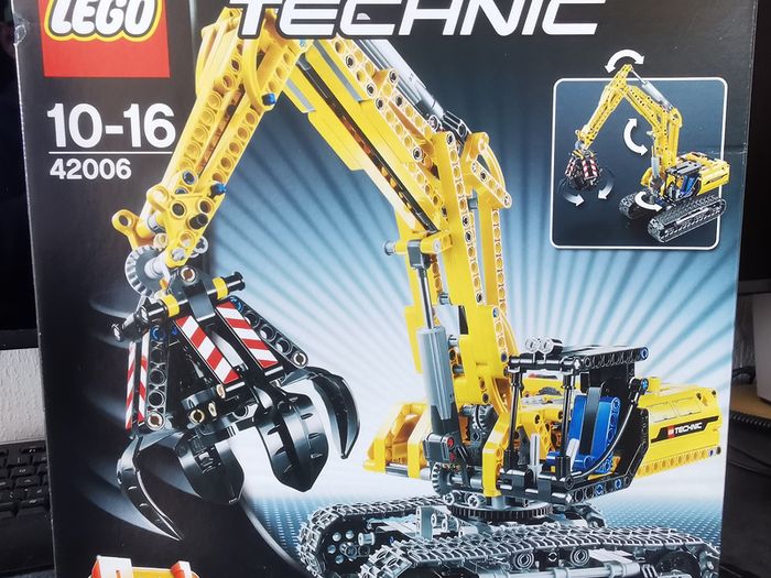 Lego 42006 Excavator New Sealed
