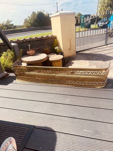 brass fender