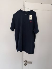 Brand new Levi's XL T Shirt
