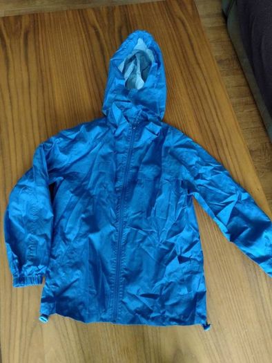 Raincoats, Mac in a Pac