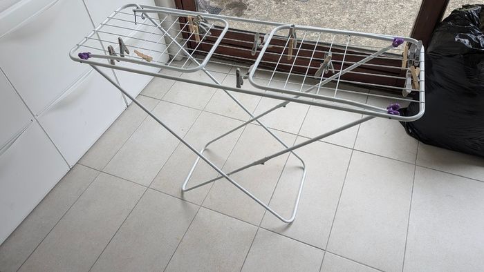 Cloth dryer