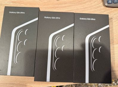 Samsung S26 Ultra,256GB/512GB(IRISH/EU STOCK) Free Screen Protector and Phone Cover Black/white/skyblue//violet Brand New Sealed 2 Years Samsung Warranty Receipt.