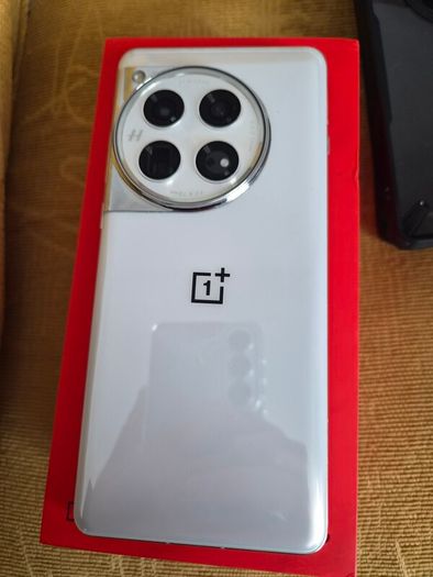 Oneplus 12