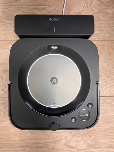 iRobot Braava jet m6 Mop - Pristine/Like-New Condition