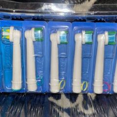 Oral-B Braun Electric Toothbrush Heads brand new