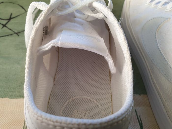 NikeCourt Legacy Canvas Womens Shoes 7.5UK