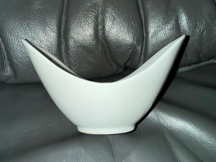 White Ceramic Spirit Bowl