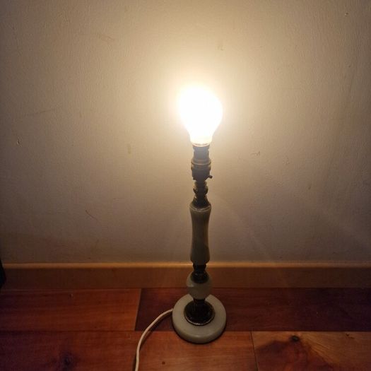 Vintage table lamp stand