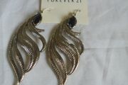 Earrings x 6 for Sale