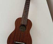 Ibanez UKS 10 Soprano Ukulele