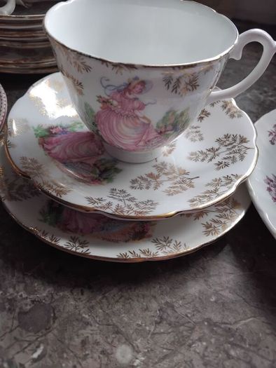 Royal Stuart  Crimlin Lady (pironke. )trios