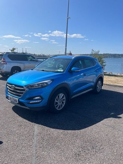 Hyundai Tucson Executive LOW MILAGE