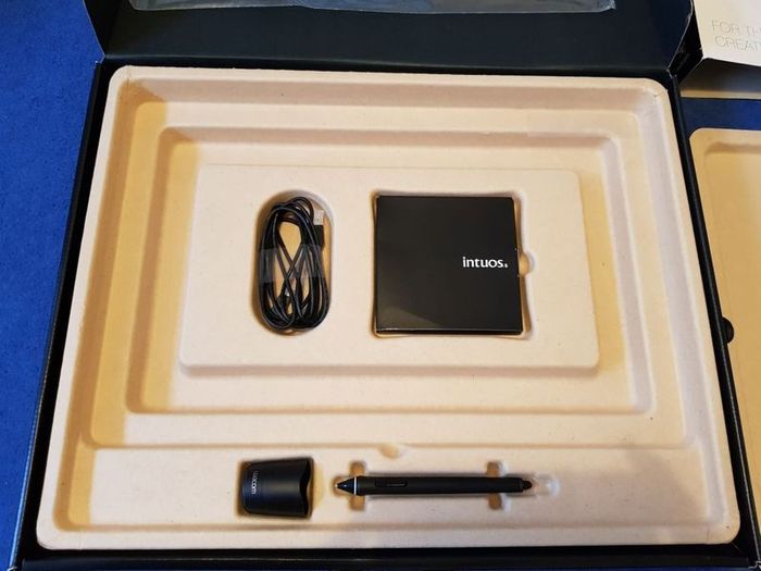 Wacom Intuos 5 Pro Large WiFi like brand new