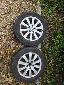 vw alloys 16s (2 wheels)