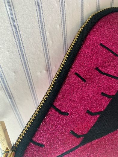 New Skinny Dip magenta glitter lip clutch (read in full)