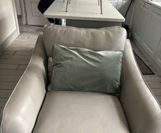 Armchair Grey Leather in perfect condition