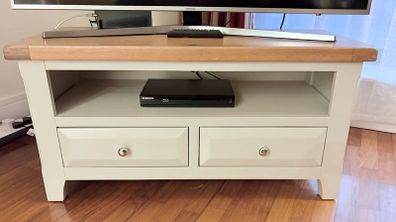 TV Unit