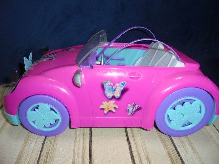 Dolls car
