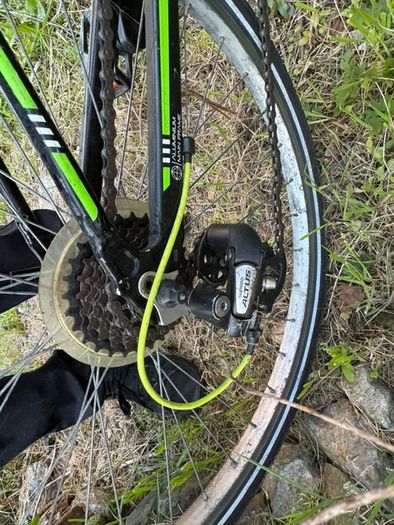Carrera boys bike 26" wheels