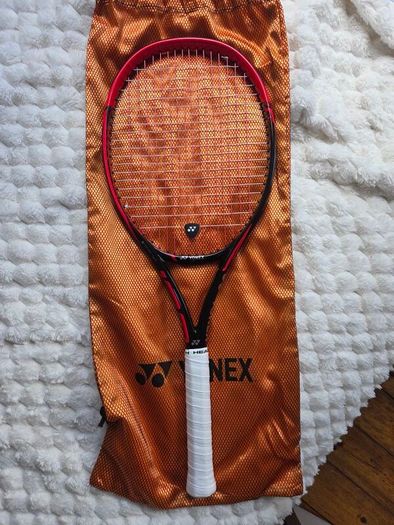 Yonex VCore SV 100