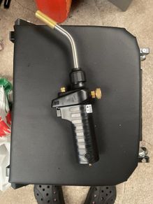 Mapp gas blow auto torch