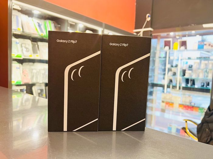samsung Z Flip 7 samsung Z Flip 7