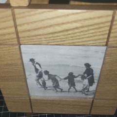 New rotating photo frame box