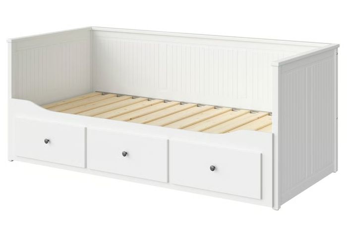 IKEA day bed 3 drawers in good condition