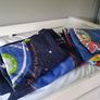 Bunk bed with mattresses, duvets and bedding sets Image 3