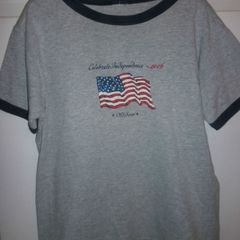 Boys Old Navy T-shirt Age 10 Grey.  Very Good Condition.