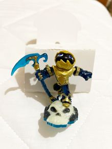 Skylanders Legendary Lightcore Grim Creeper