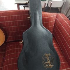 gibson guitar case