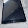 ipad 7th generation gray Image 3