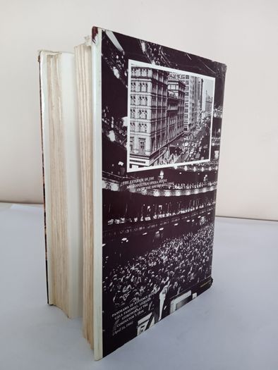 The Metropolitan Opera 1883-1966: A Candid History by Irving Kolodin (HQ898)