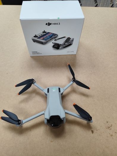 DJI Mini 3 Fly More Combo