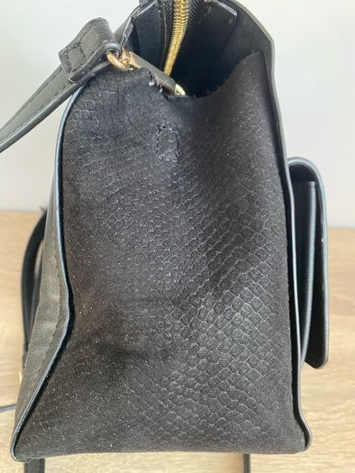 2 Handbags