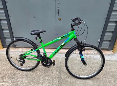 Boys 24" 15 speed mountain bike
