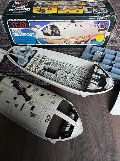 Star Wars Rebel Transporter