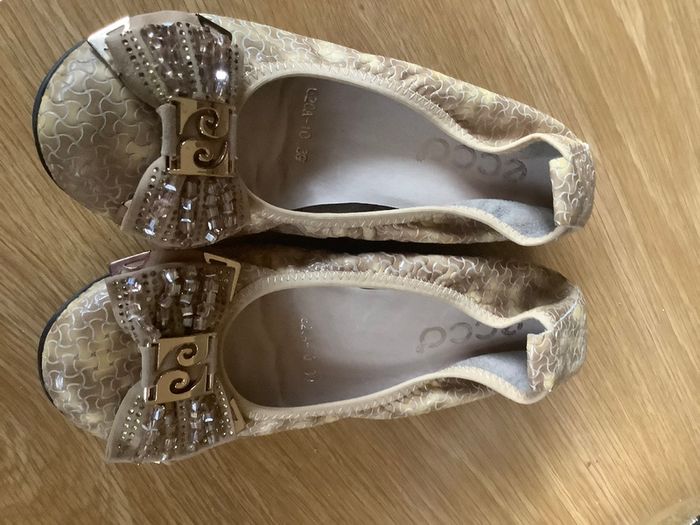 Ecco Low Wedge Ballerina Shoes