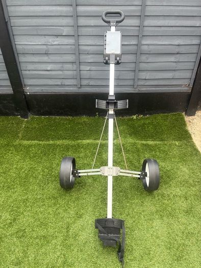 Aluminium golf trolley