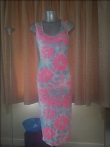 Brand new Quiz Neon summer maxi dress size UK12 EUR40 Postage included
