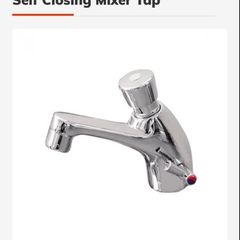 Self closing mixer tap